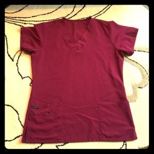 Jockey scrub top